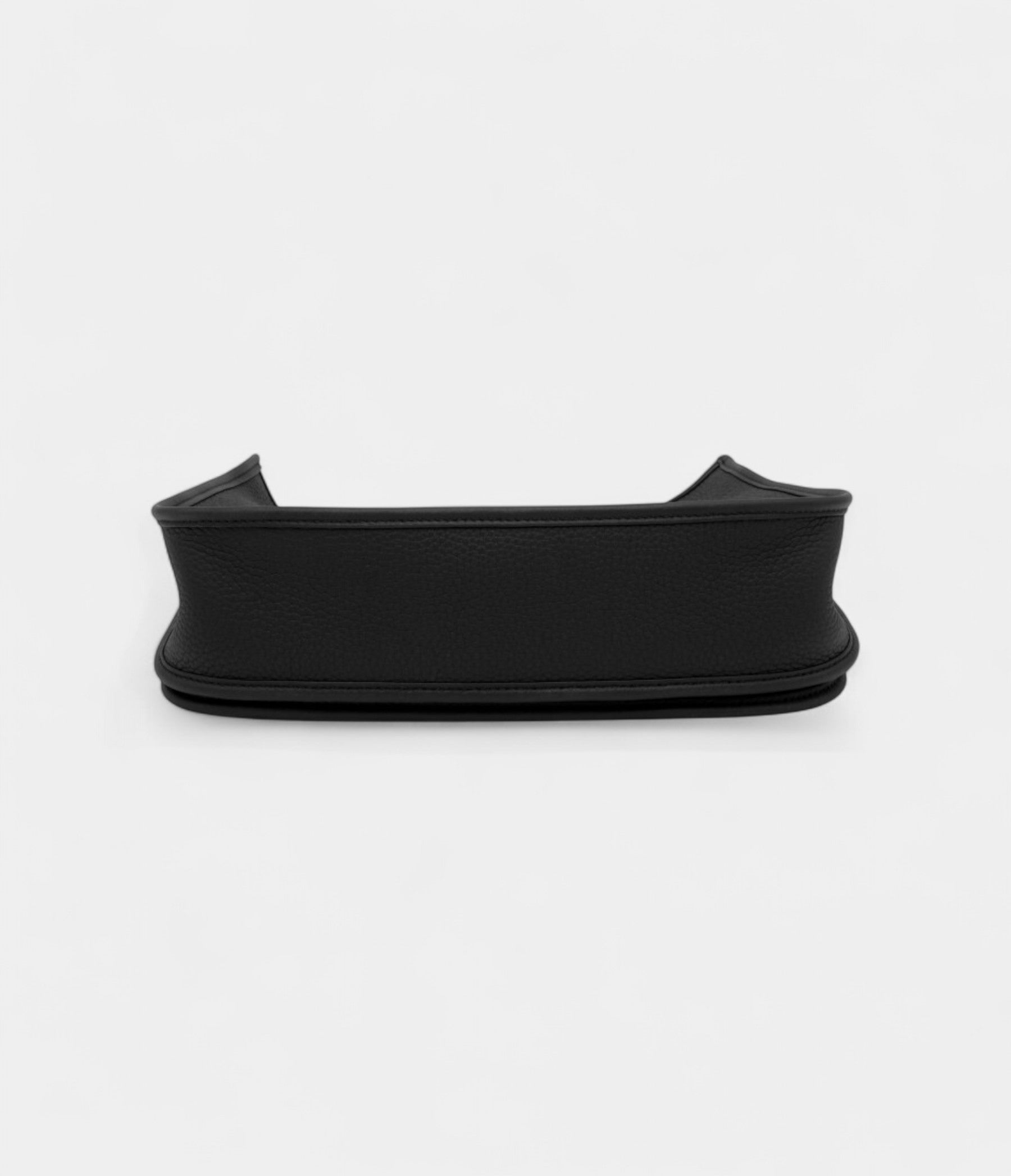 Hermès Black Clemence Evelyne III 29 Gold Hardware