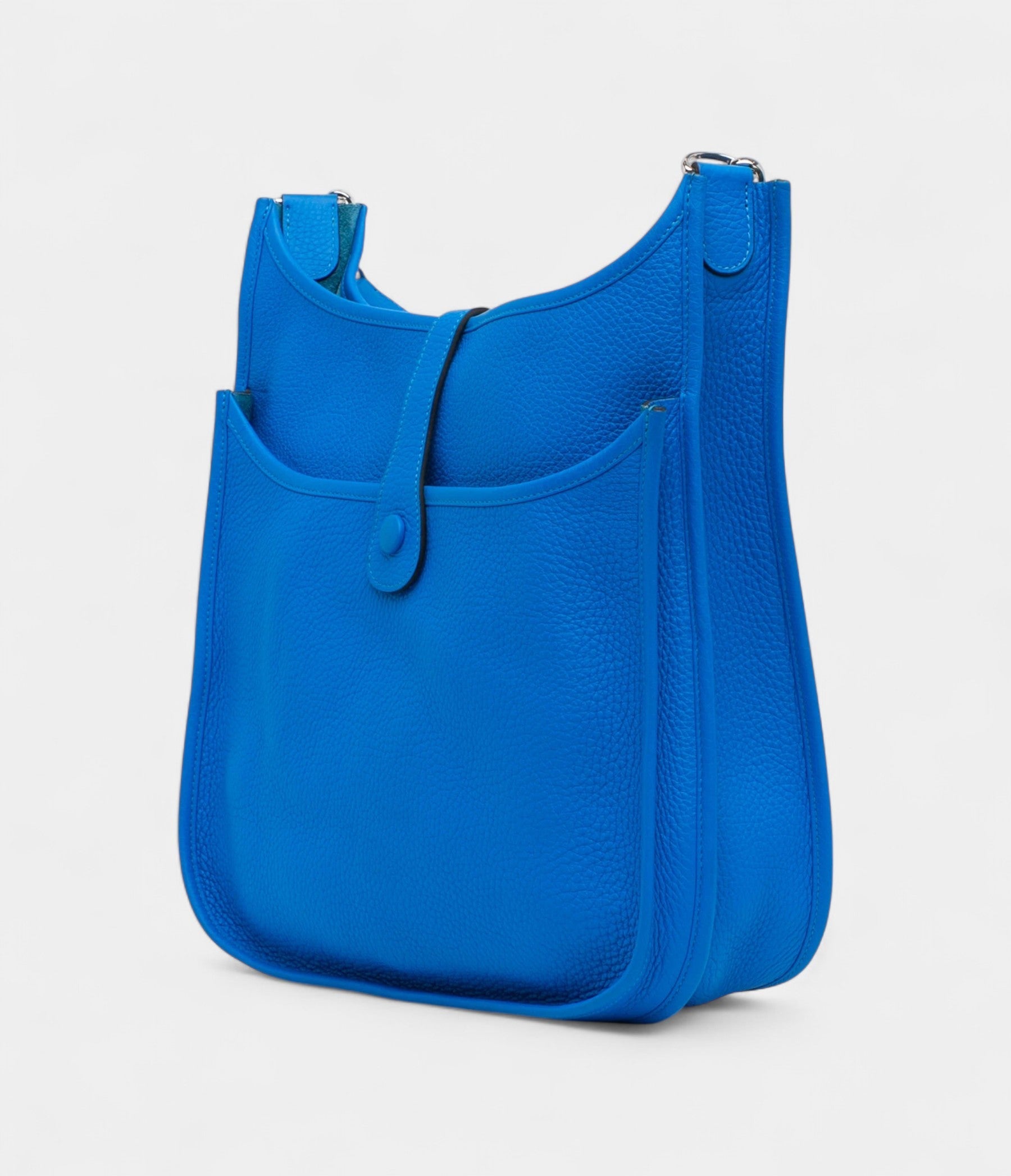 Hermès Clemence Evelyne III 29 Blue Calf Leather Crossbody Bag