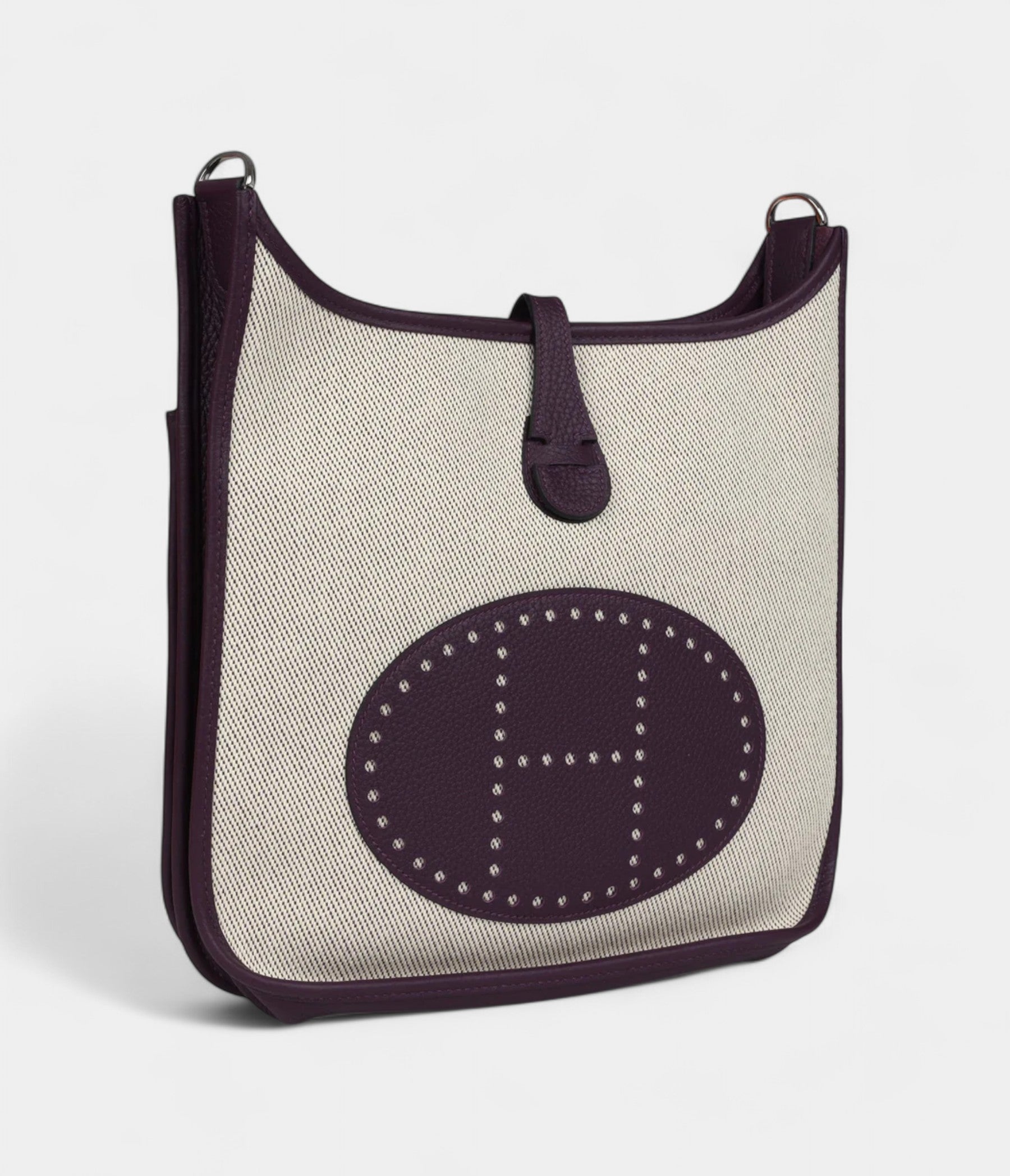 Hermès Evelyne III PM Cassis Clemence and Ecru Toile H Palladium Hardware