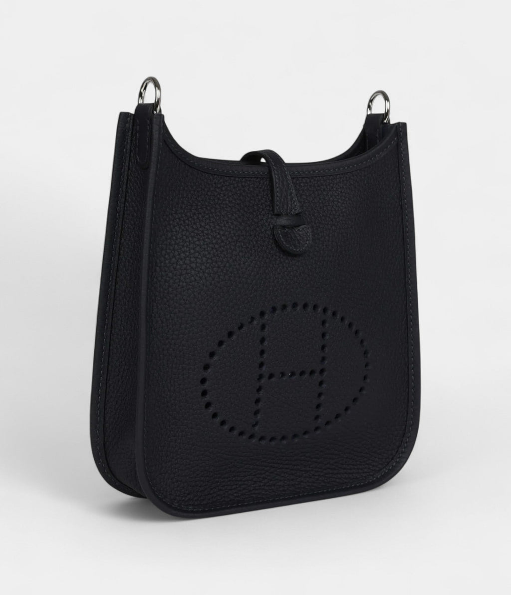 Hermès Evelyne TPM Caban Clemence Palladium Hardware