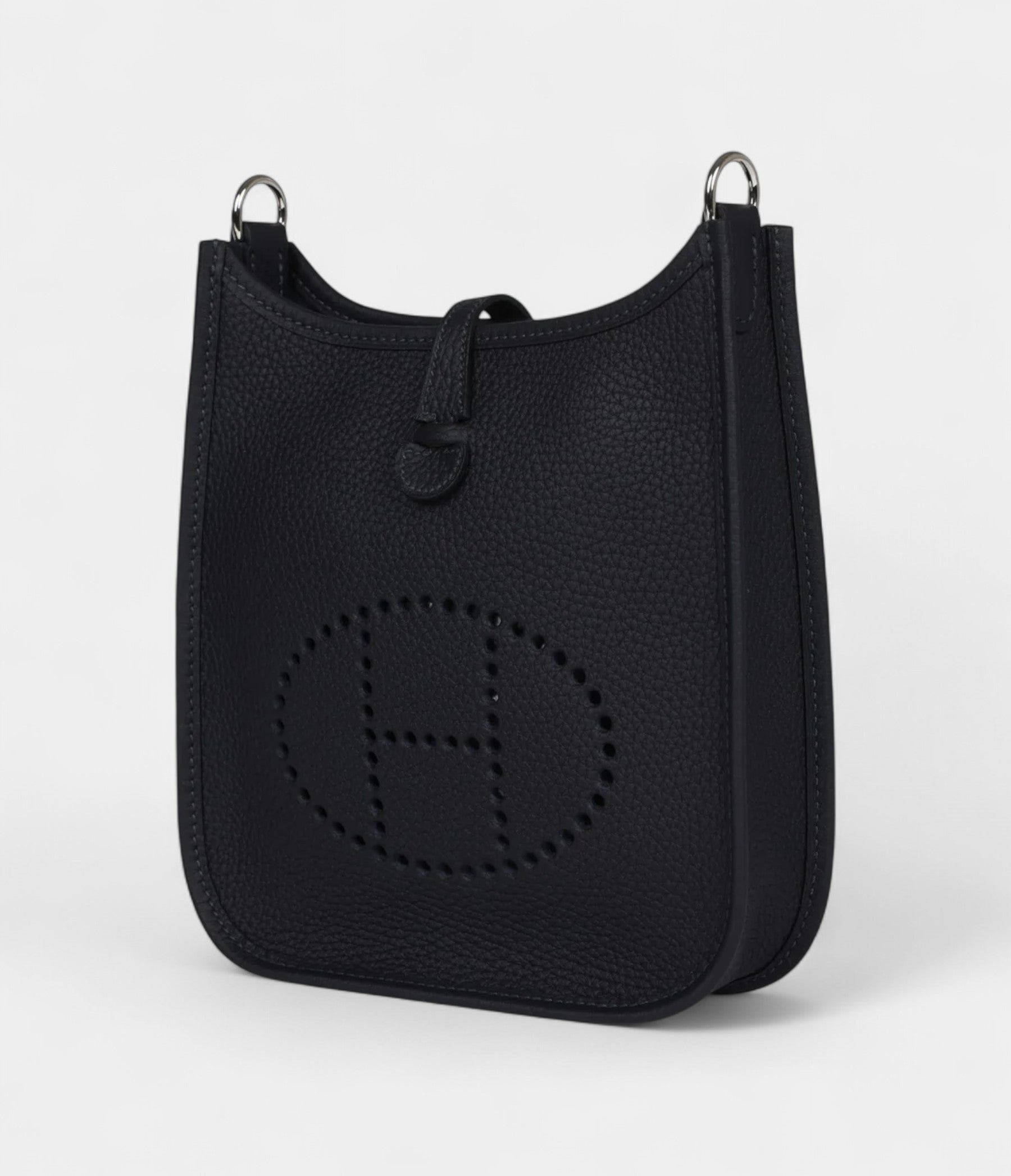 Hermès Evelyne TPM Caban Clemence Palladium Hardware