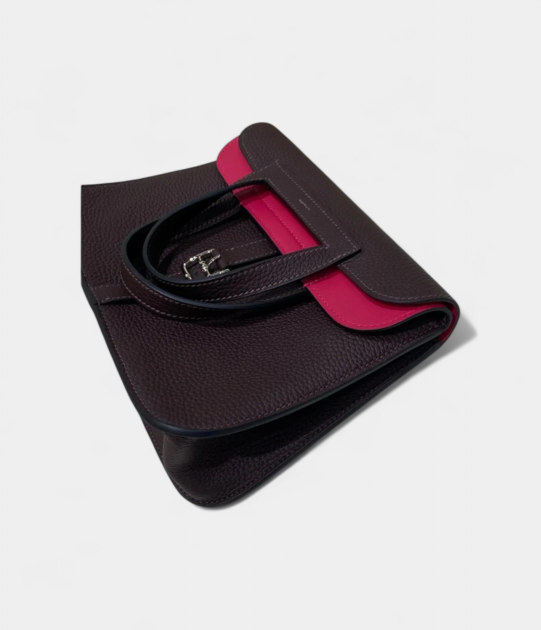 Hermès Halzan Leather Burgundy Handbag