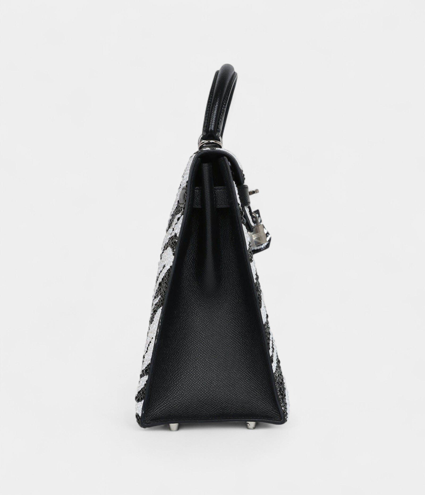 Hermès Kelly 32 Zebra Black Epsom Palladium Hardware