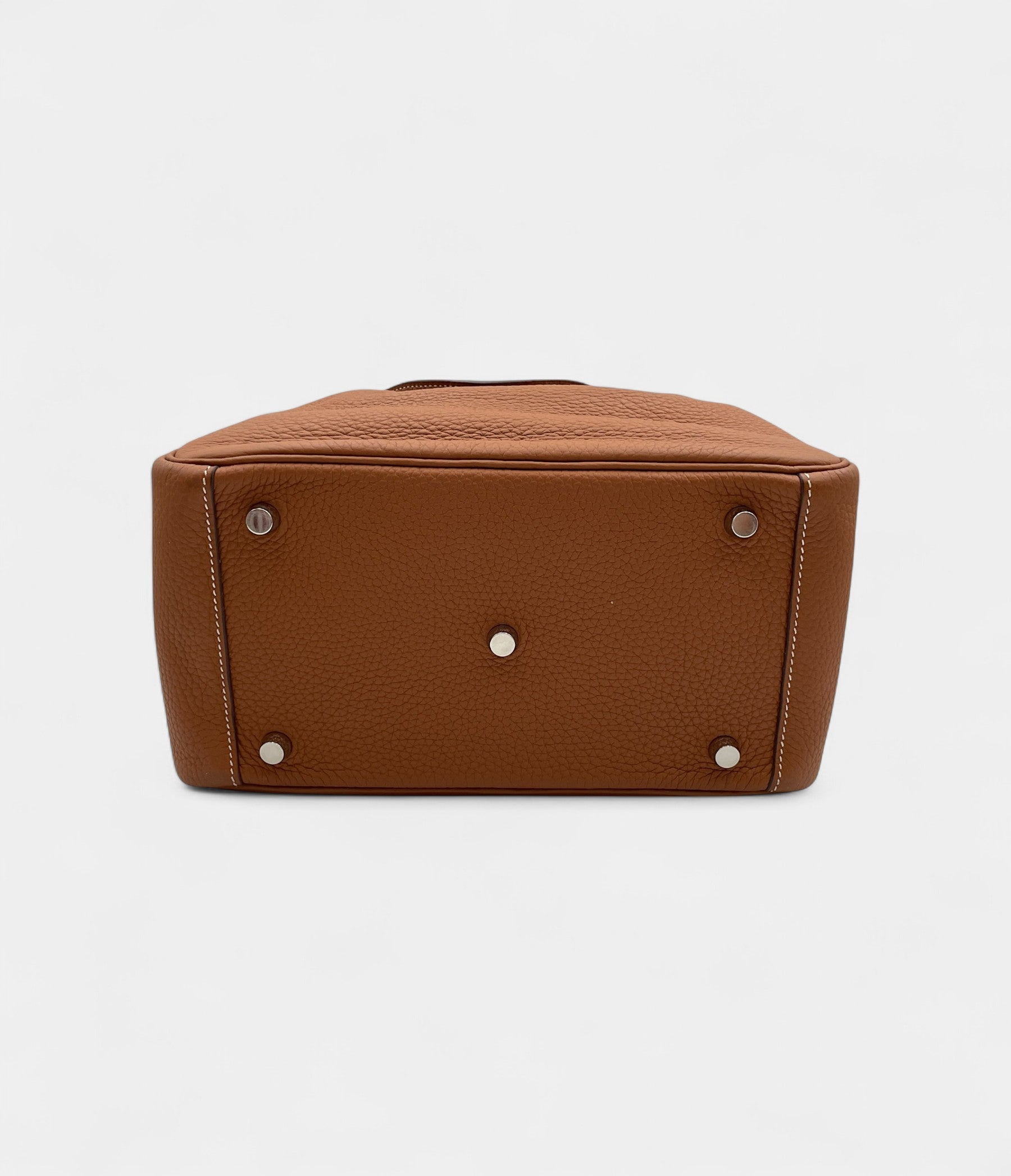 Hermès Lindy 26 in Gold Clemence Leather with Palladium Hardware