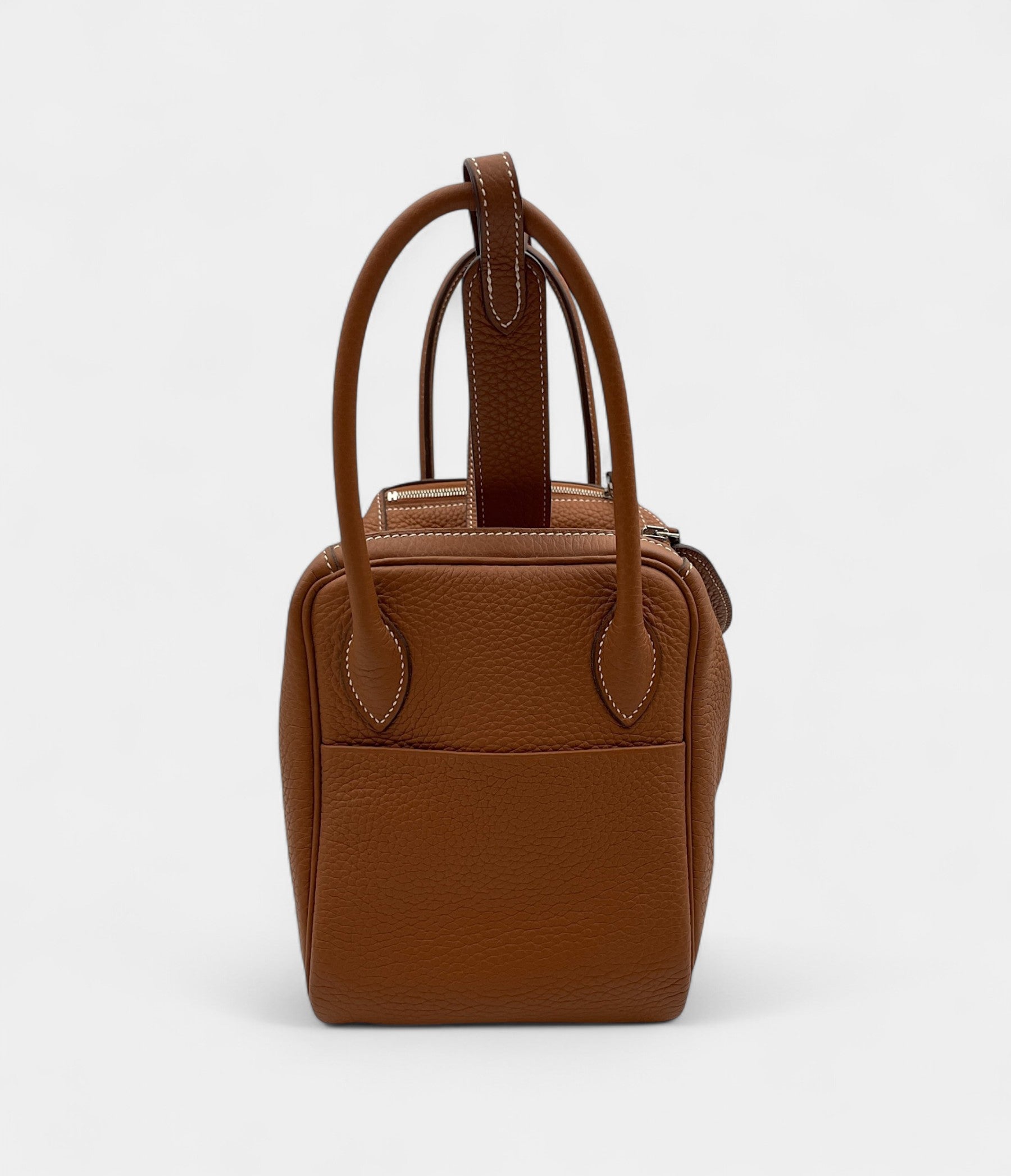 Hermès Lindy 26 in Gold Clemence Leather with Palladium Hardware