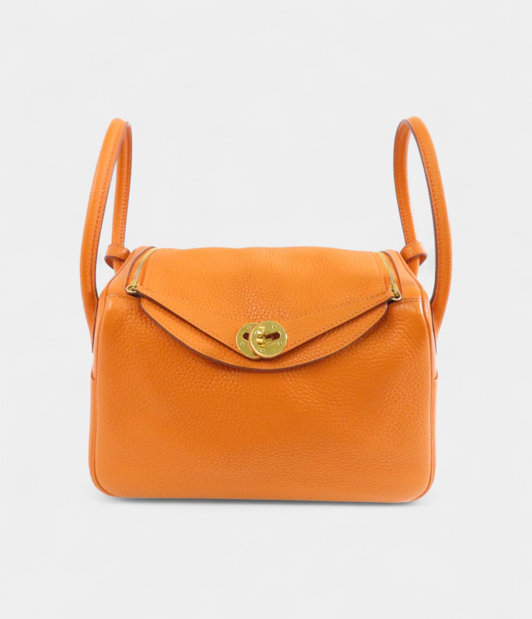 Hermès Lindy 26 in Orange Shoulder Bag Clemence Leather with Gold Hardware