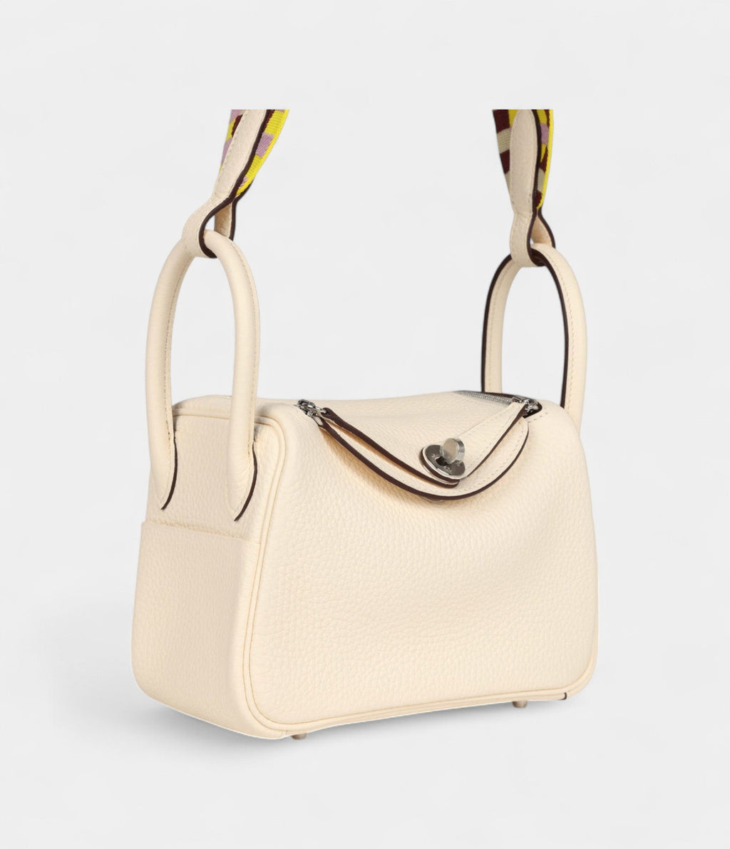 Hermès Mini Lindy Nata Clemence Gold Hardware