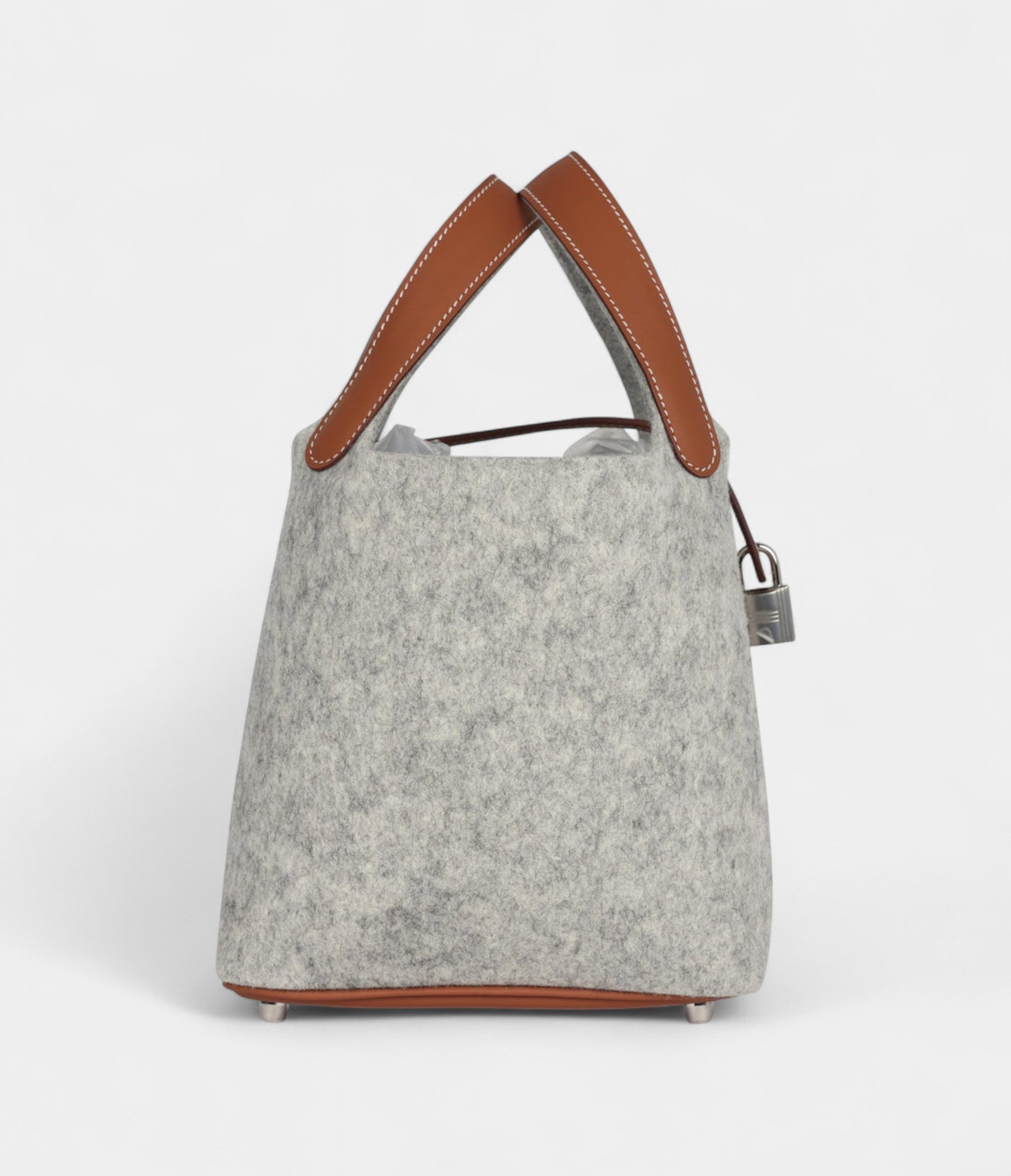 Hermès Picotin Lock 18 Gris Clair Feutre and Gold Swift Palladium Hardware