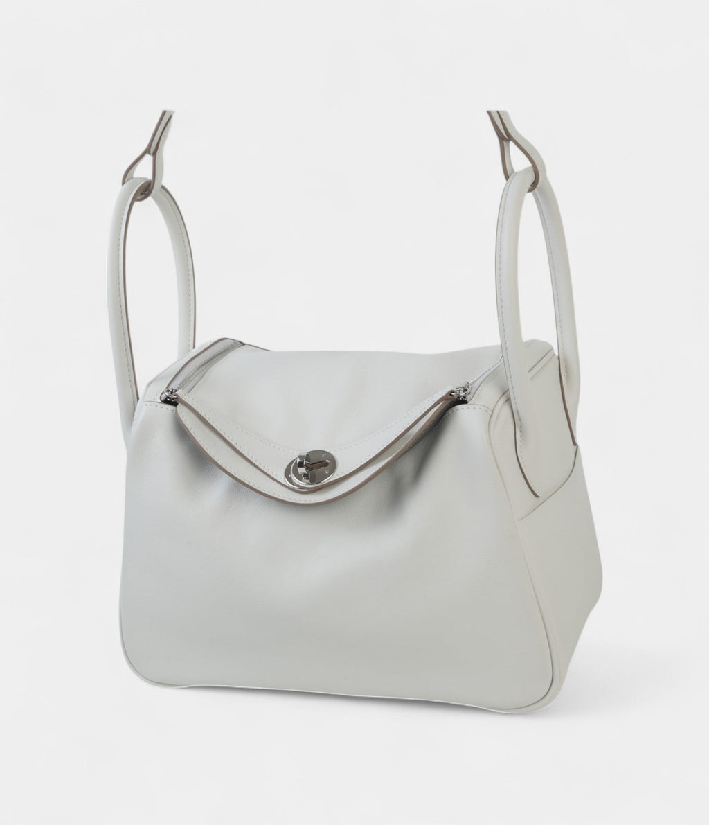 Hermès Verso Lindy 26 in Gris Pale Swift Leather With Palladium Hardware