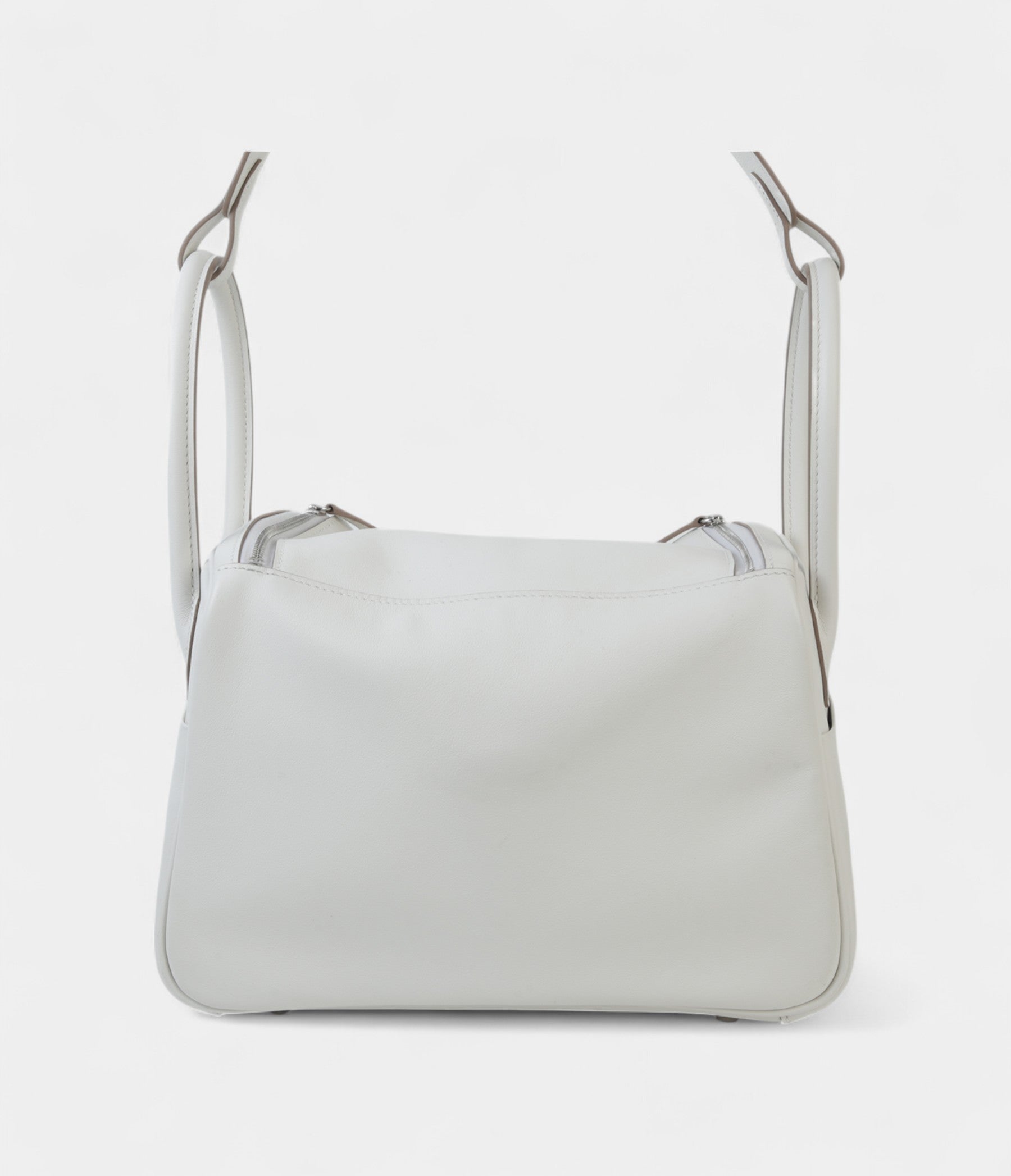 Hermès Verso Lindy 26 in Gris Pale Swift Leather With Palladium Hardware