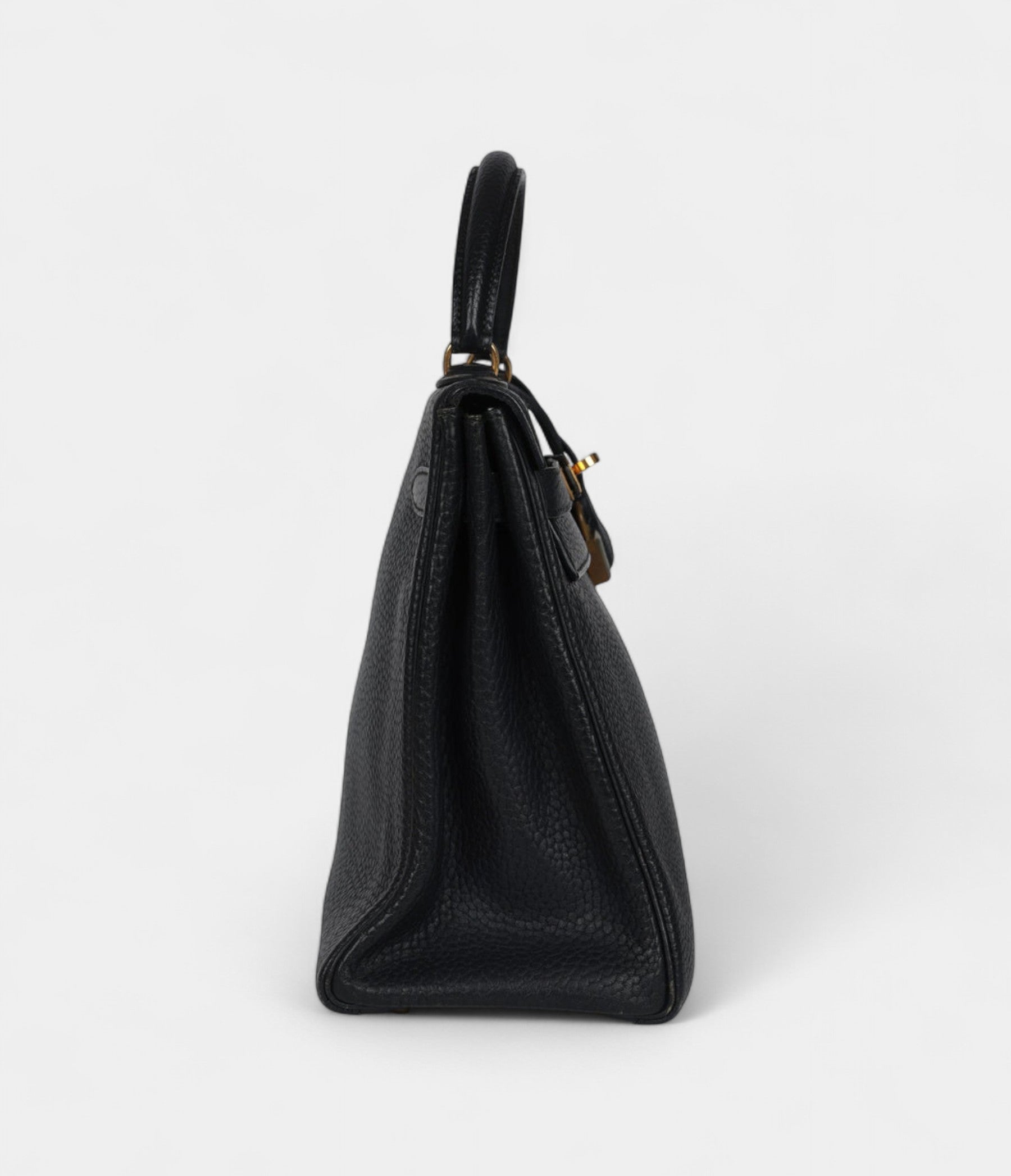 Vintage Hermès Kelly 32 Black Ardennes Gold Hardware