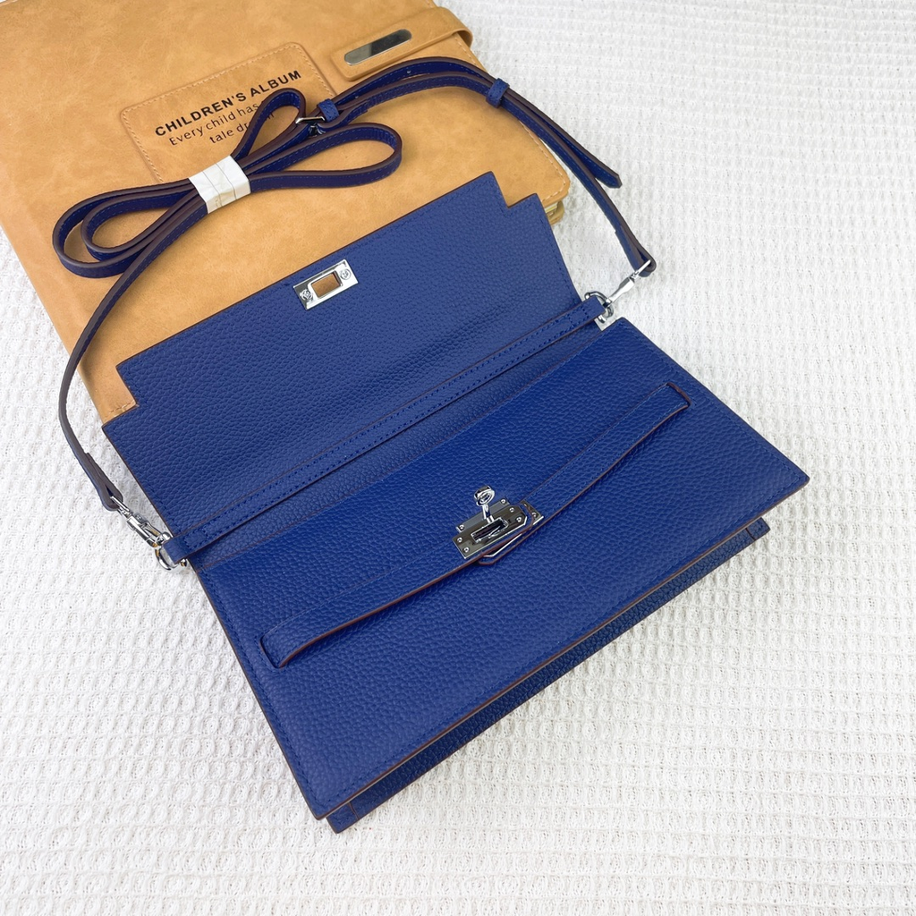 The New Hermès Kelly Shoulder Bag-blue